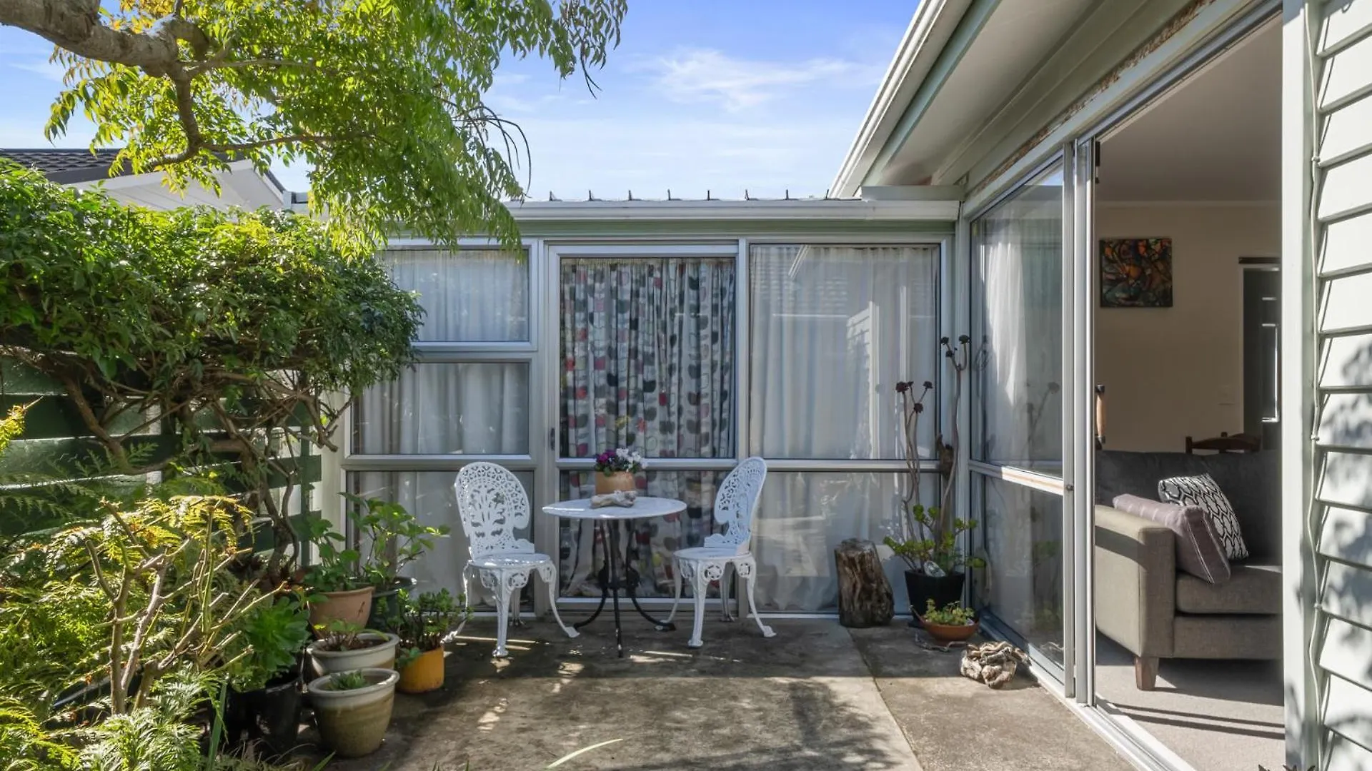 Olive Terrace - Paraparaumu Holiday Home New Zealand